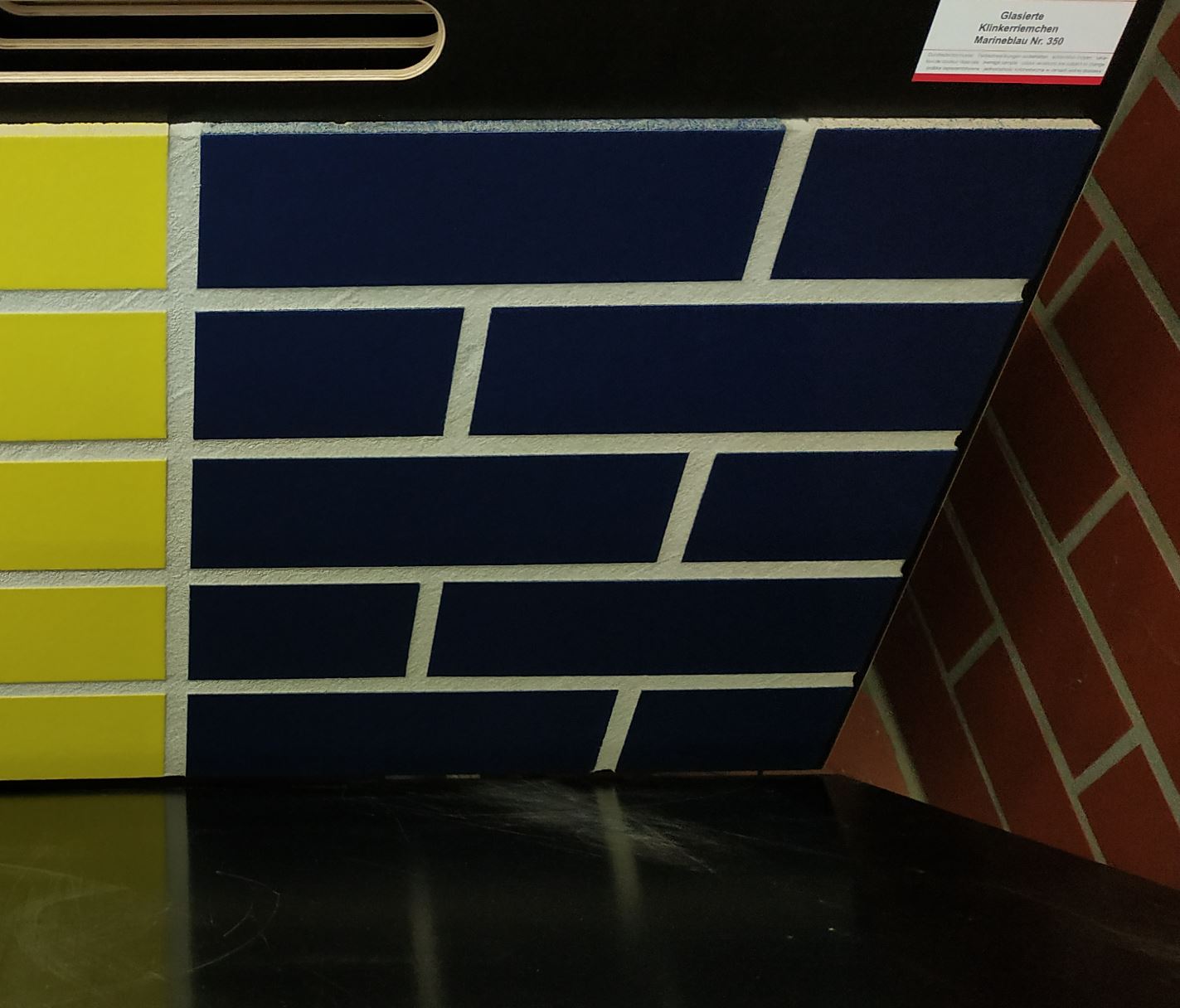 Фасадная Термопанель из Пенополиуретана ППУ 40 мм с Клинкерной Глазурованной плиткой Dunkelblau 350, 240*71*10 мм