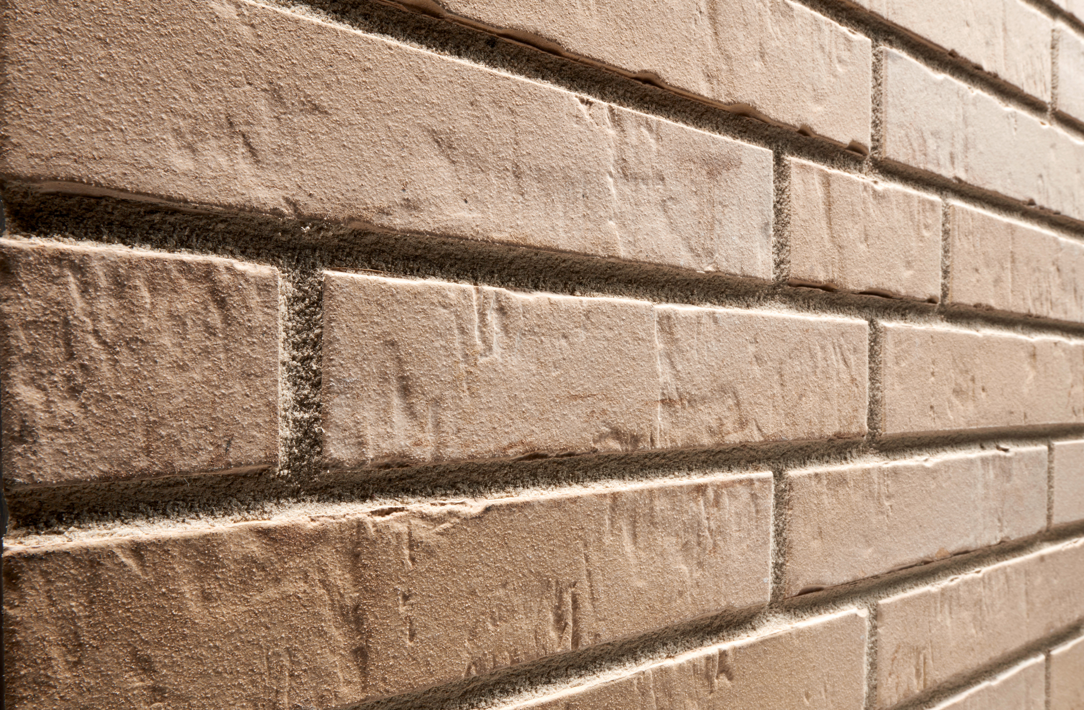 Клинкерная фасадная плитка облицовочная под кирпич Stroeher (Штроер) Kontur EG 470 beige engobiert рельефная, 440*52*12 мм