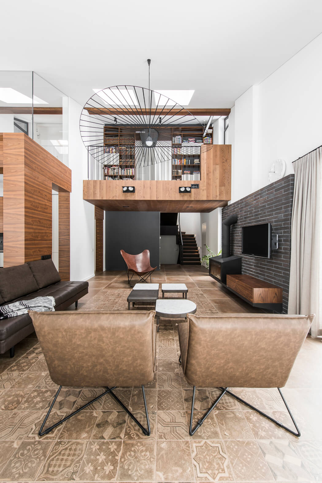 Клинкерная фасадная плитка облицовочная под кирпич Stroeher (Штроер) Glanzstueck Glanzstueck № 6 рельефная, 440*52*14 мм