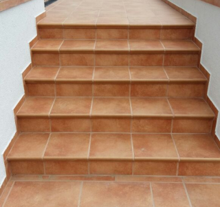 Клинкерная ступень флорентинер противоскользящая плитка  EURAMIC CADRA 523 cotto 340*294*10 мм