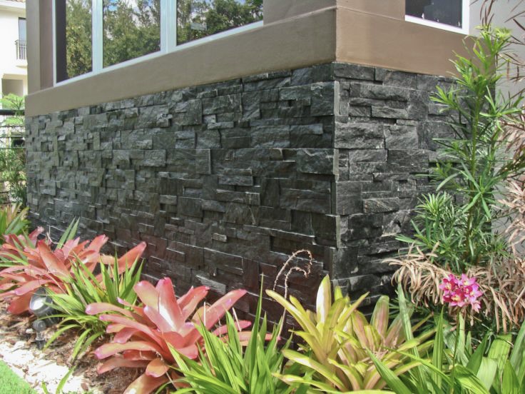 Кварцит Черный 350*180*10\12 мм, натуральный камень для фасада и интерьера BD