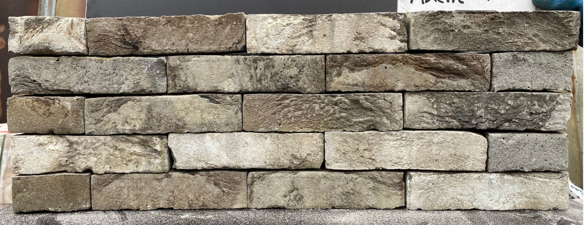 AXELLE (BARNSTEEN)  WF 209х101х50 мм, Кирпич ручной формовки Engels baksteen