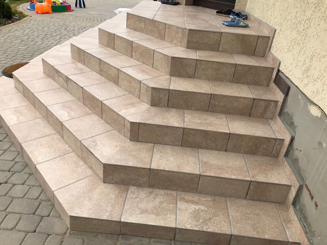 Клинкерная Ступень лофт Угловая противоскользящая плитка Stroeher KERAPLATTE EPOS 955 eres 340*340*35*11 мм