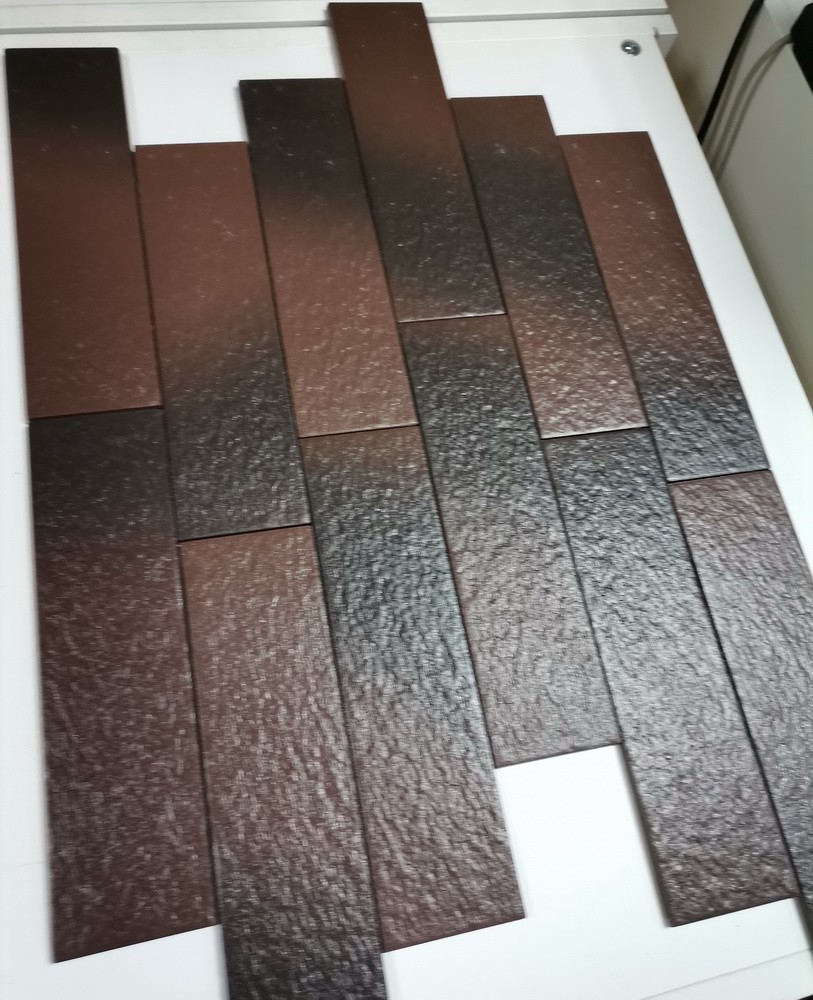 Амстердам Шейд рельефная, коричнево-черная клинкерная фасадная плитка под кирпич 245*65*7 мм, керамин