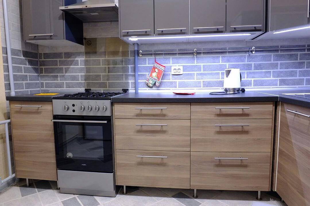 Клинкерная фасадная плитка облицовочная под кирпич Stroeher (Штроер) Keravette Shine 840 grigio гладкая NF10, 240*115*10 мм