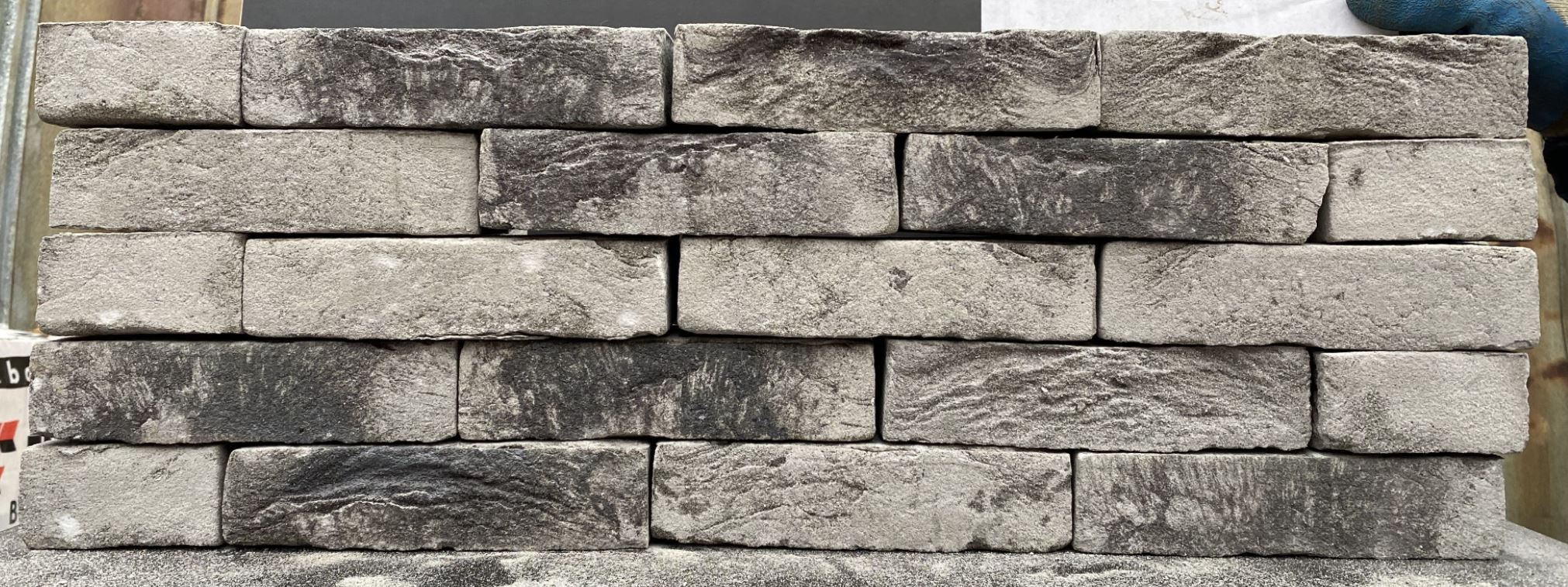 POPPY (ONEGA) DF 214х103х65 мм, Кирпич ручной формовки Engels baksteen