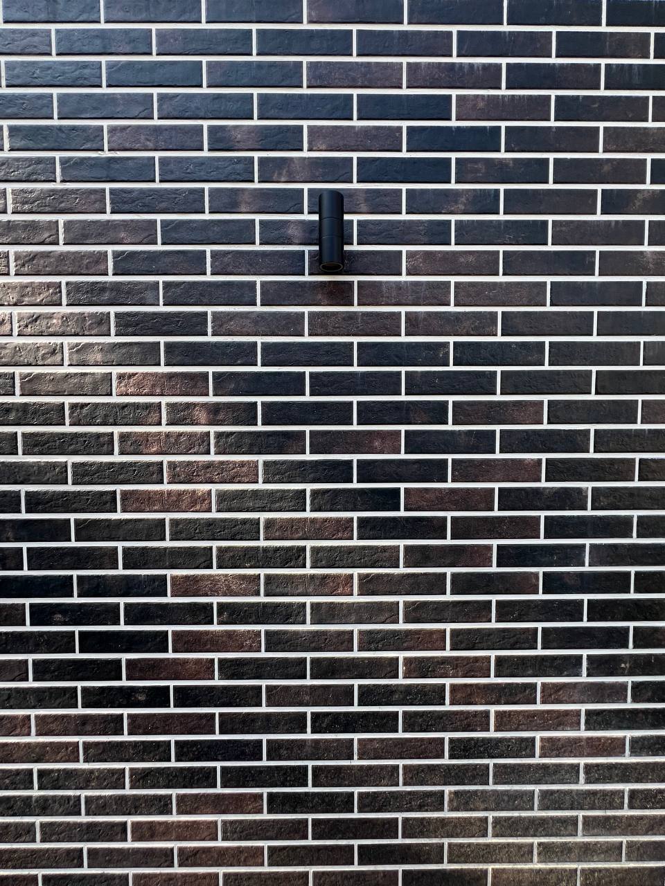 SCANDIANO BROWN 245X66х7,4 мм Клинкерная фасадная плитка под кирпич облицовочная коричневая