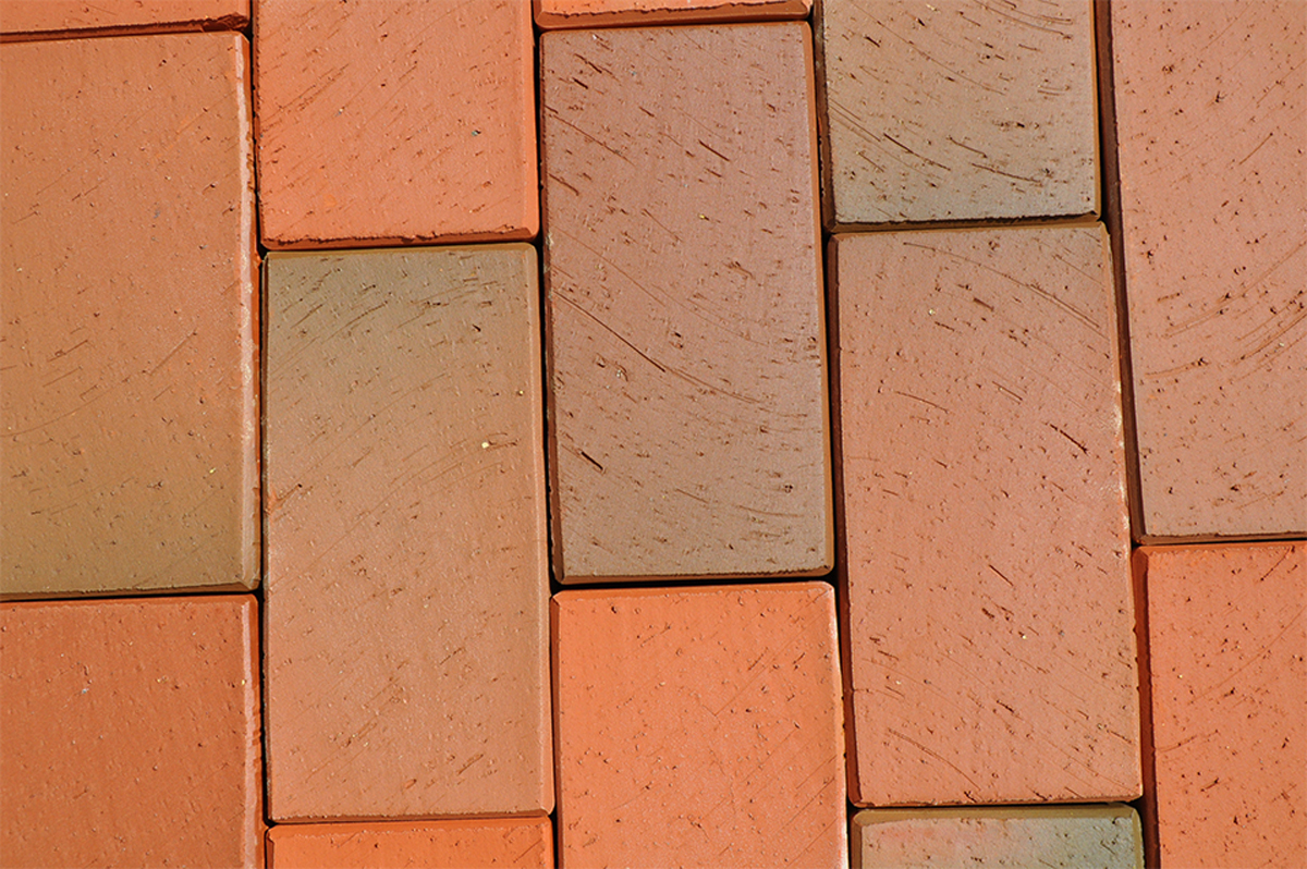 Клинкерная тротуарная плитка - брусчатка Lode RUDITE терракотовый пестрый 200х100х52 мм