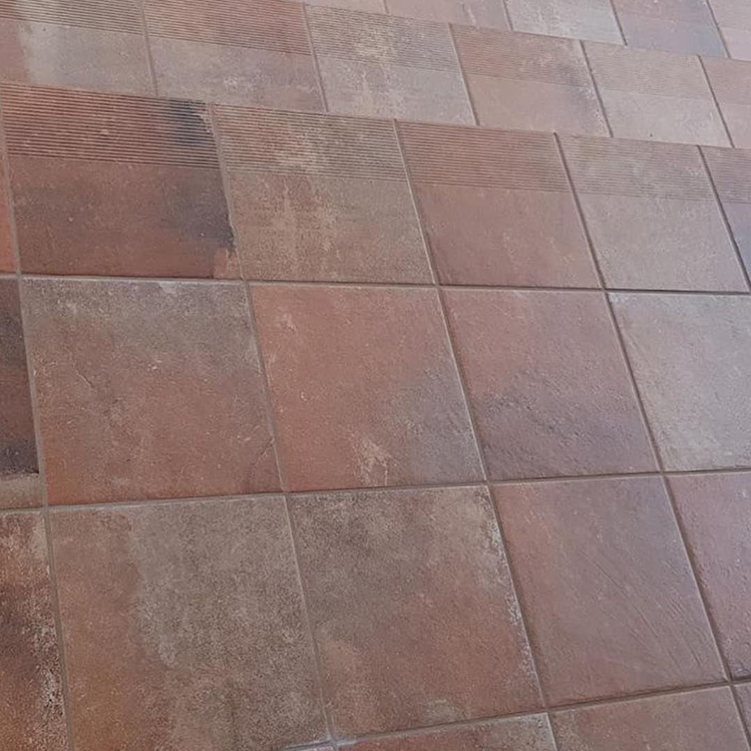 Клинкерная ступень флорентинер Scandiano Rosso противоскользящая с капиносом, красный 330x300x11 мм