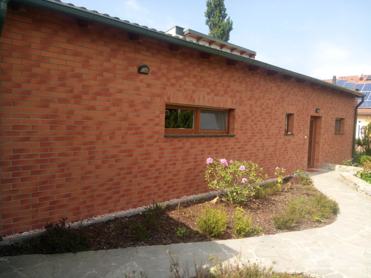 Клинкерная фасадная плитка облицовочная под кирпич Stroeher (Штроер) Keraprotect 413 utrecht рельефная NF11, 240*71*11 мм