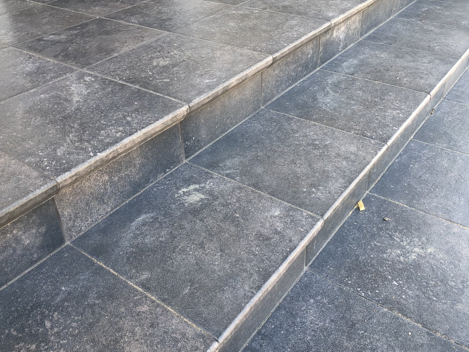 Клинкерная ступень флорентинер Viano Antracite противоскользящая с капиносом, серый 330x300x11 мм