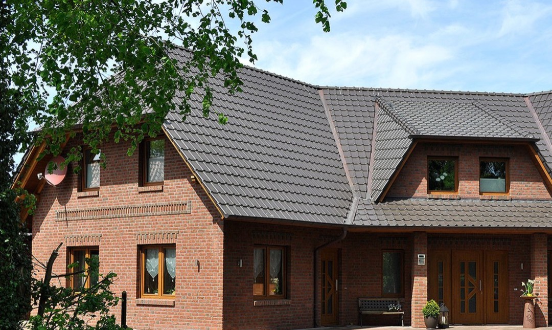 Керамическая черепица рядовая Roben Piemont антрацитовый серый ангоб