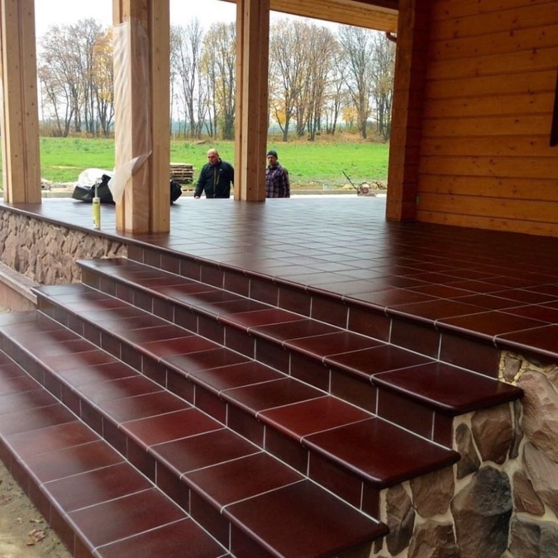 Клинкерная ступень флорентинер противоскользящая плитка Stroeher KERAPLATTE DURO 825 sherry 340*240*12 мм