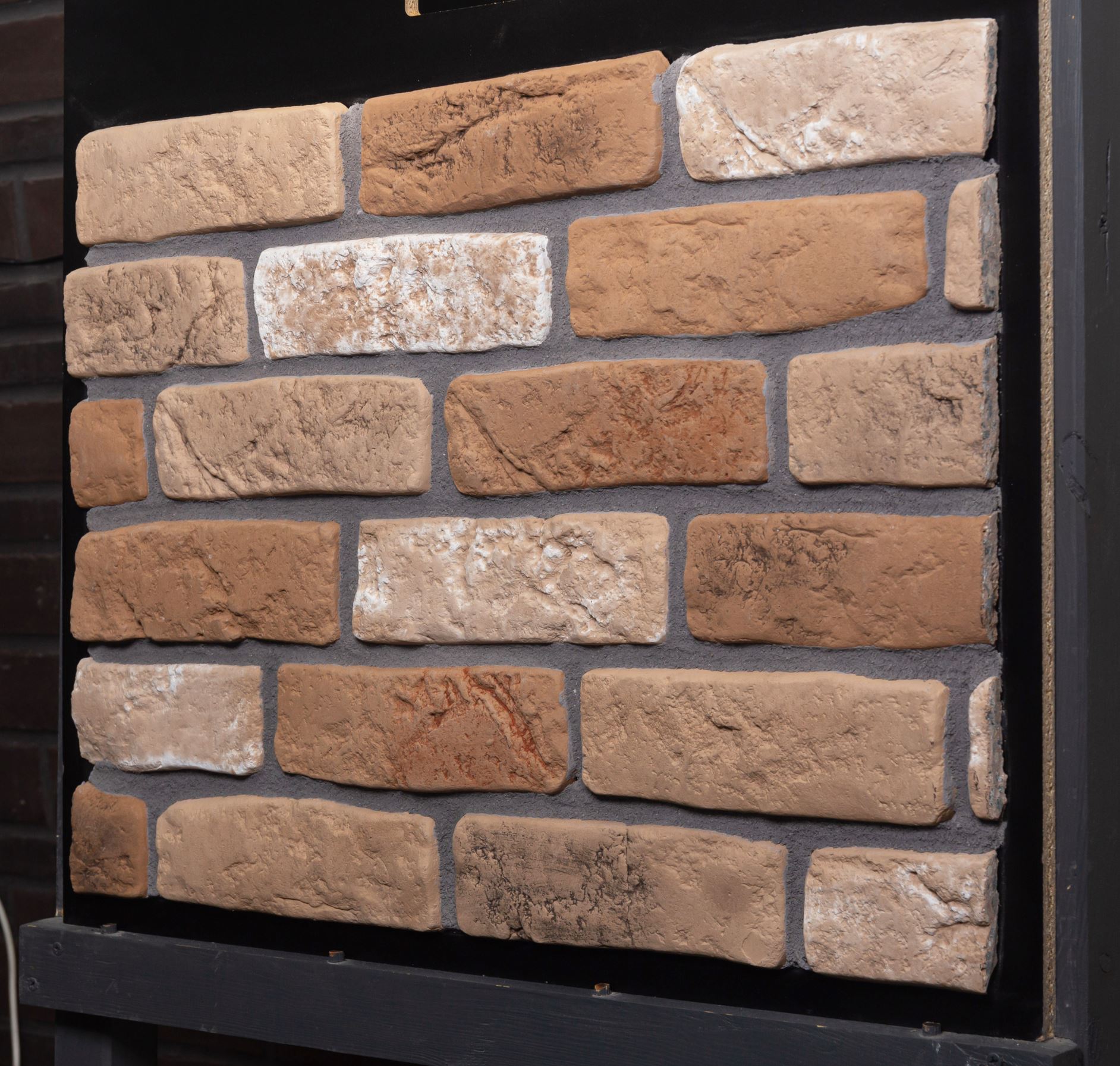 3 Версальский кирпич 210х67х14 мм, декоративный камень для фасада и интерьера Petra