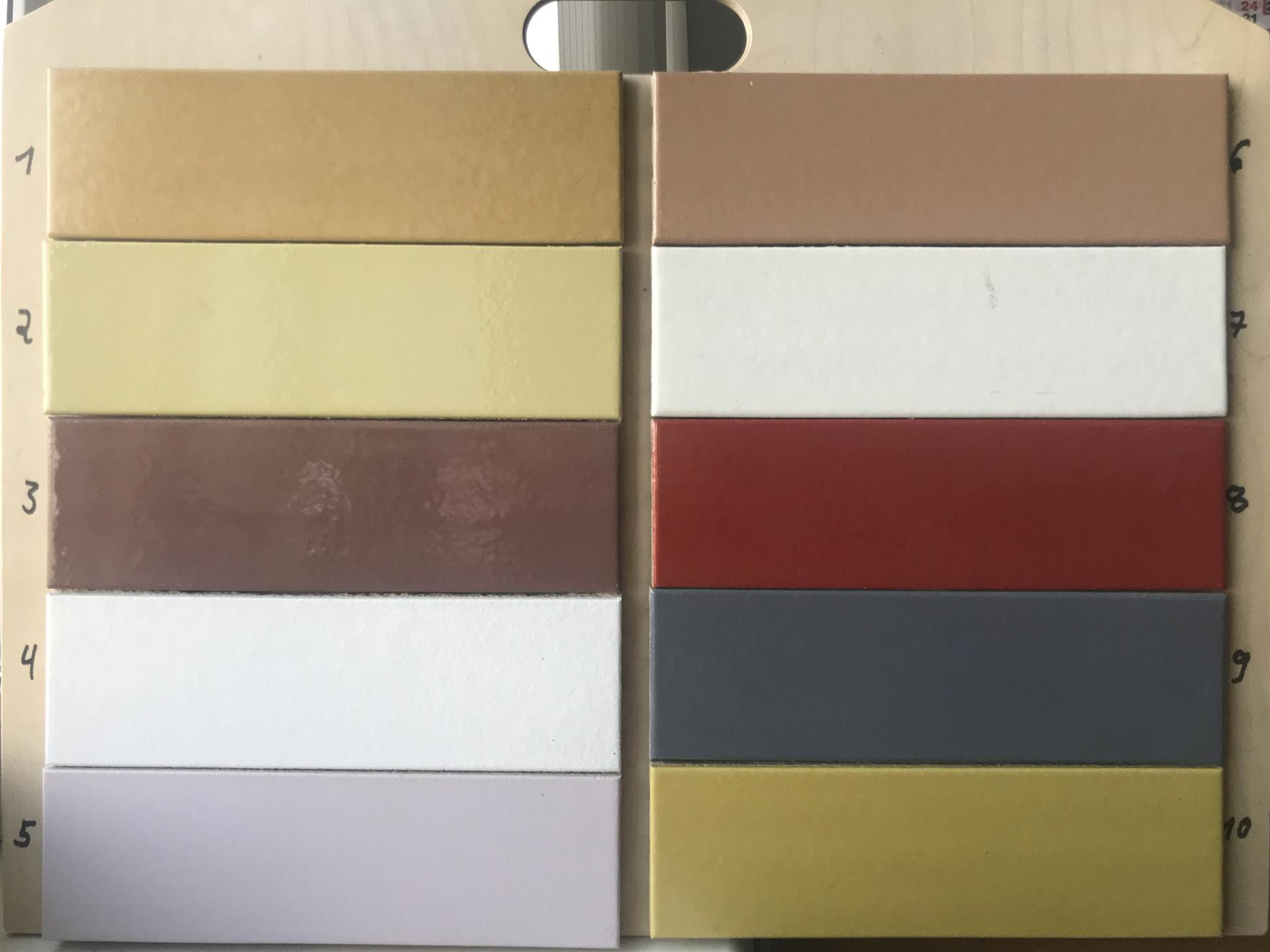 №10 Глазурованная Фасадная плитка Клинкерная облицовочная под кирпич 283х84х13,5 мм цвет желтый светло-зеленый RAL