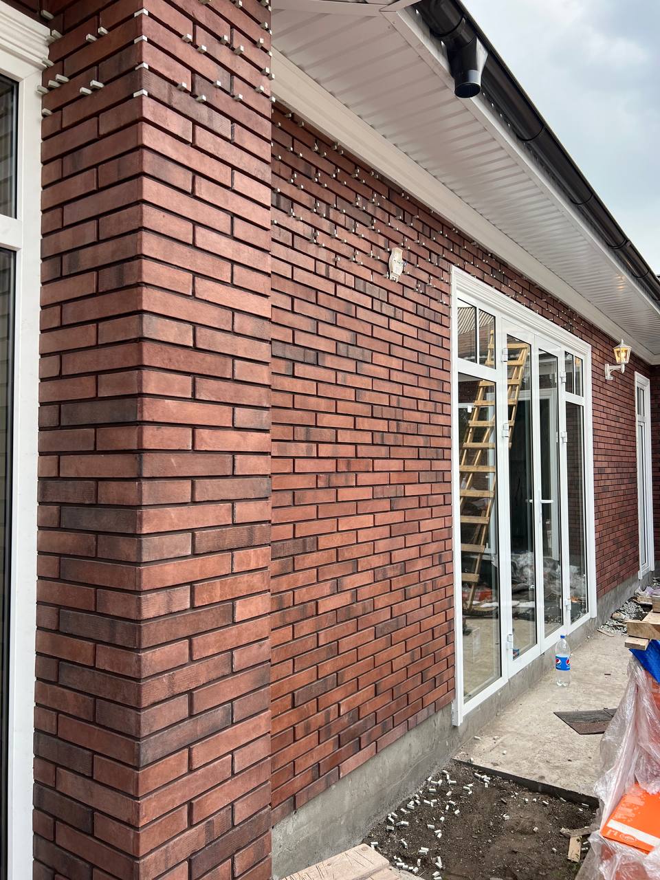 Фасадная ригельная плитка под клинкер Life Brick Римхен 350, 284*51*15 мм