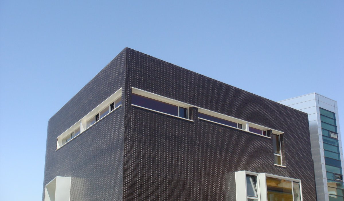 Tiefschwarz 390 черная, 240*71*10 мм, Глазурованная клинкерная фасадная плитка облицовочная под кирпич ABC