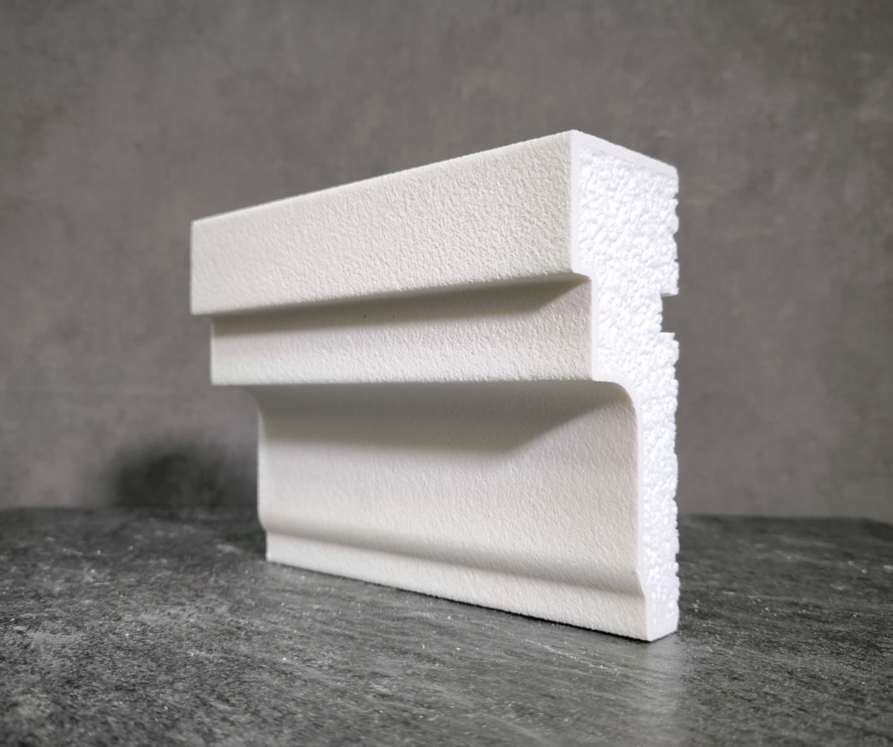 Молдинг для фасада - лепнина, декор из пенополистирола МВ-150/10 (МС-165) 150*60*2000 мм