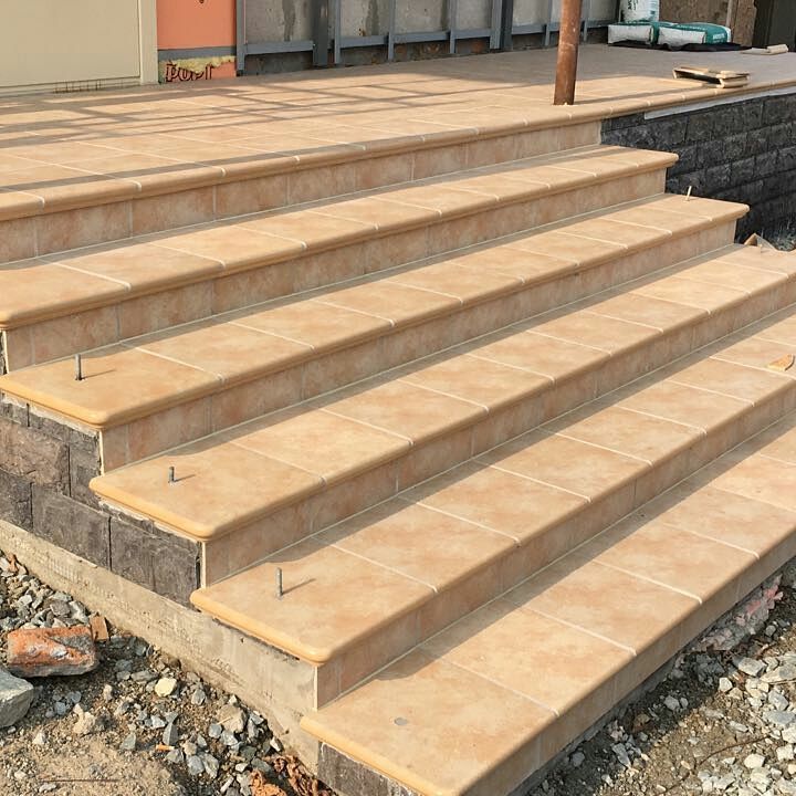 Клинкерная ступень флорентинер противоскользящая плитка EURAMIC CAVAR 541 facello 340*294*10 мм