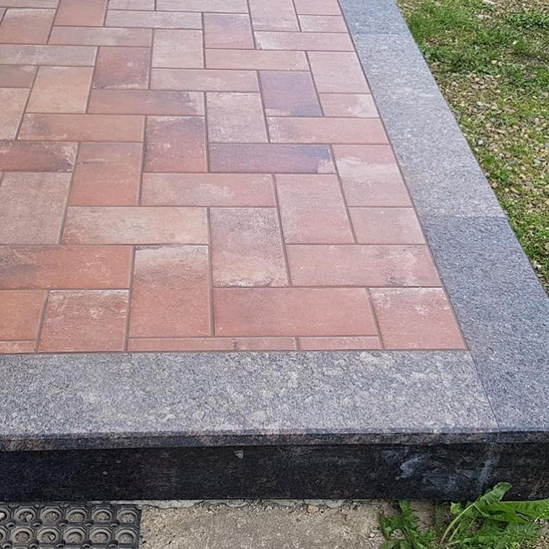 Клинкерная ступень флорентинер Scandiano Rosso противоскользящая с капиносом, красный 330x300x11 мм