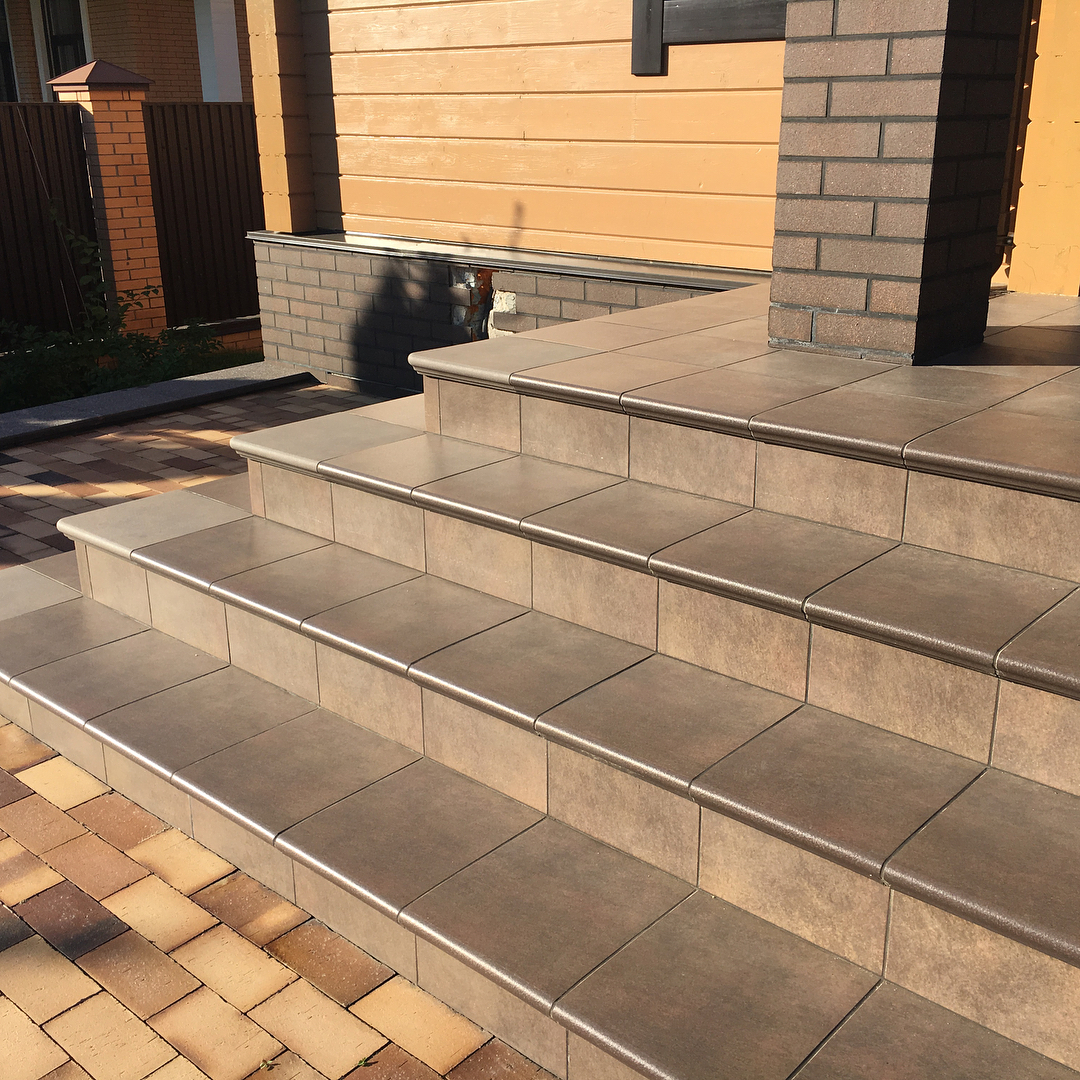 Клинкерная Плитка напольная противоскользящая Stroeher KERAPLATTE AERA T 712 marone 444*294*10 мм