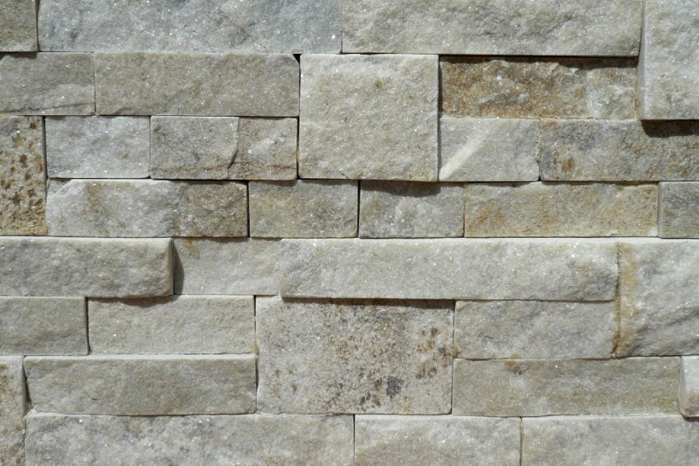 Фасадный облицовочный натуральный камень EcoStone Cream Quartzite 40T