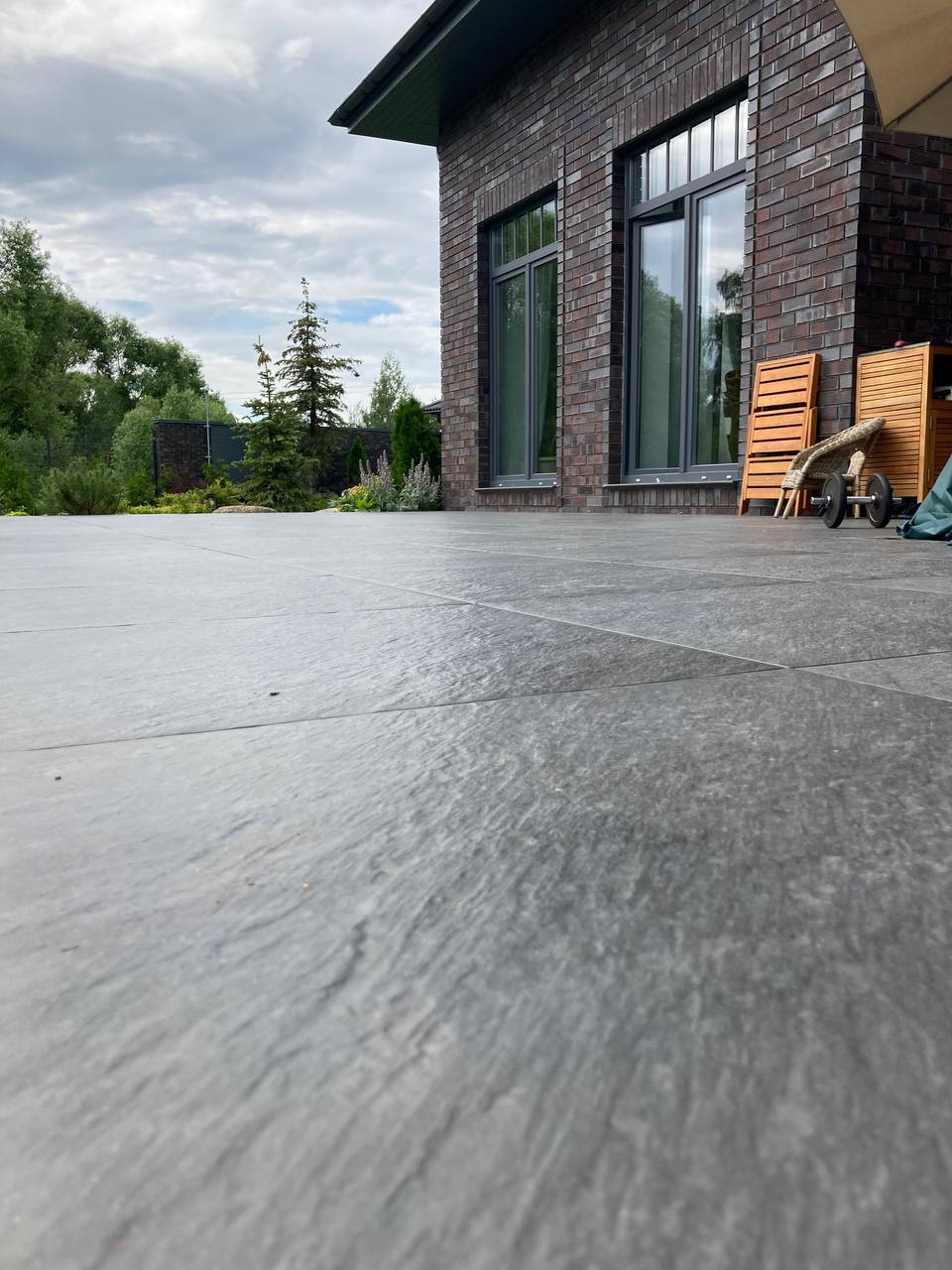 Тротуарная плитка Черная. Landstone Night LASTRA 20mm / Лэндстоун Найт ЛАСТРА 20мм  600х600х20мм