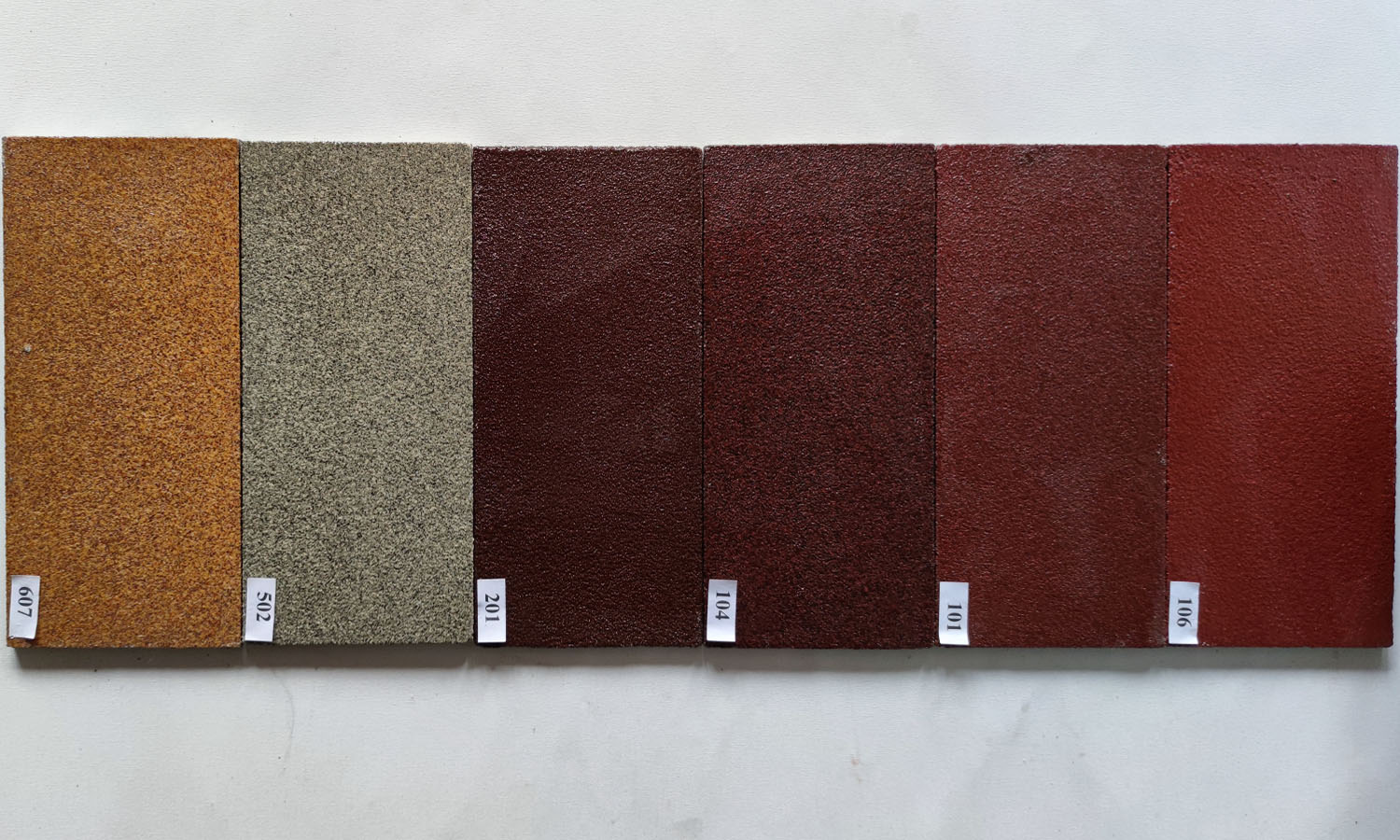 106 Ступень Флорентинер фронтальная противоскользящая с насечками, красная 330*310*17 мм