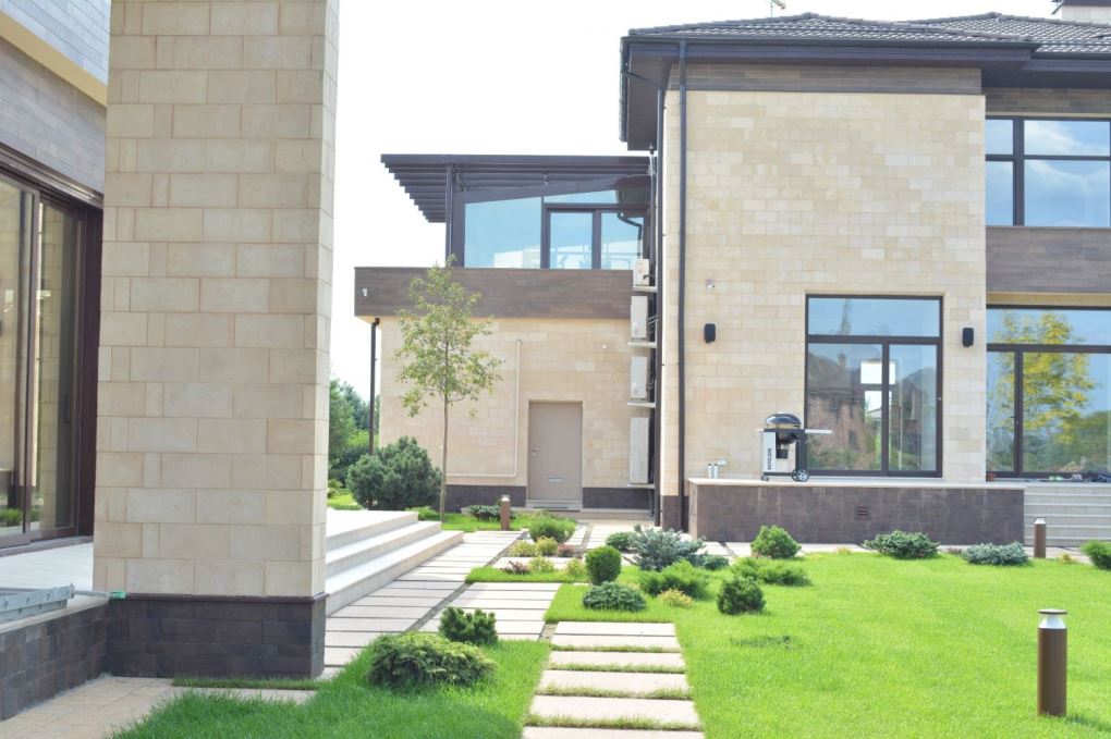 Фасадная облицовочная декоративная плитка травертин-касса 15