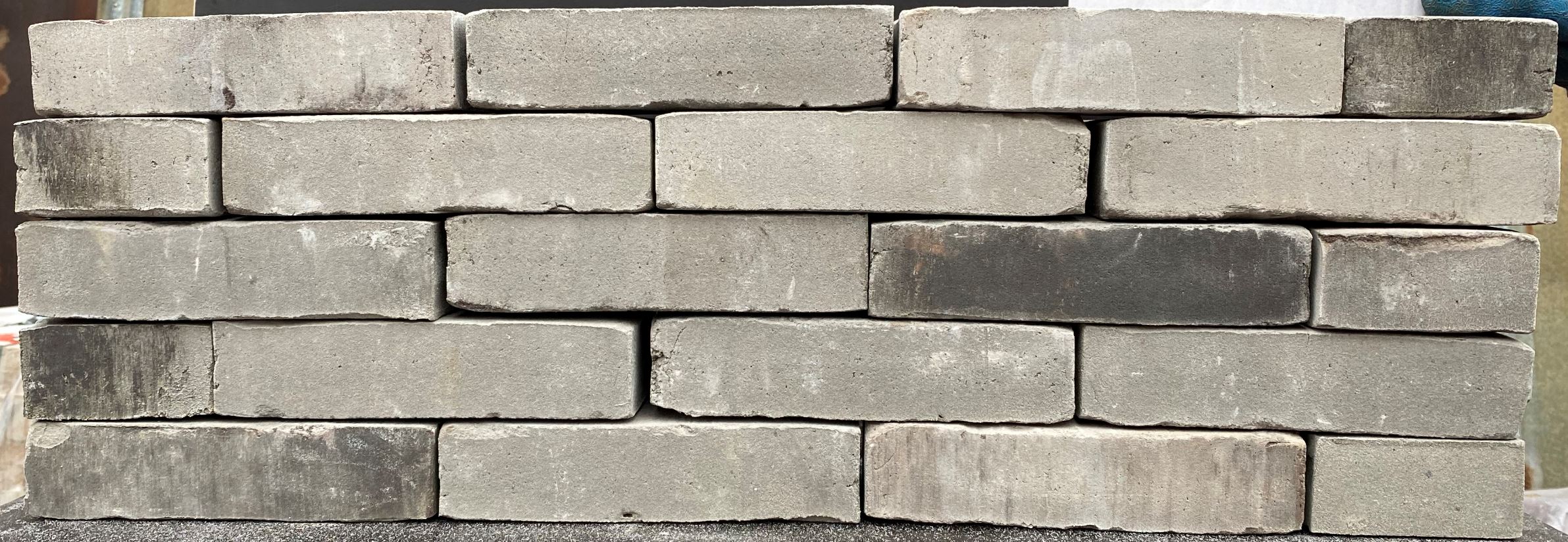 COLUMBUS (THAR) WF 210х100х50 мм, Кирпич ручной формовки Engels baksteen