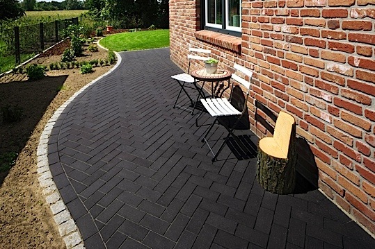 Тротуарная плитка / брусчатка Клинкерная черная LHL klinker TYBET 200*100*47 мм