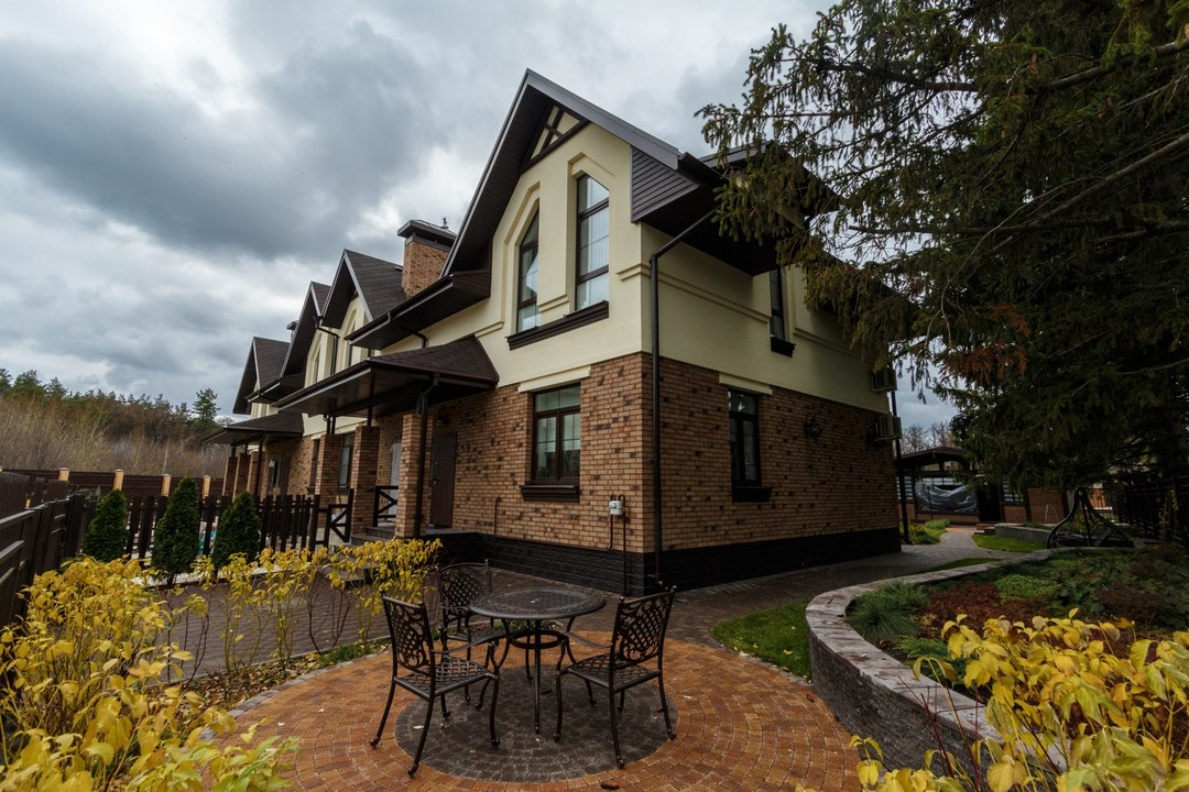 Клинкерная фасадная плитка облицовочная под кирпич Stroeher (Штроер) Zeitlos 357 backstein рельефная, 400*71*14 мм