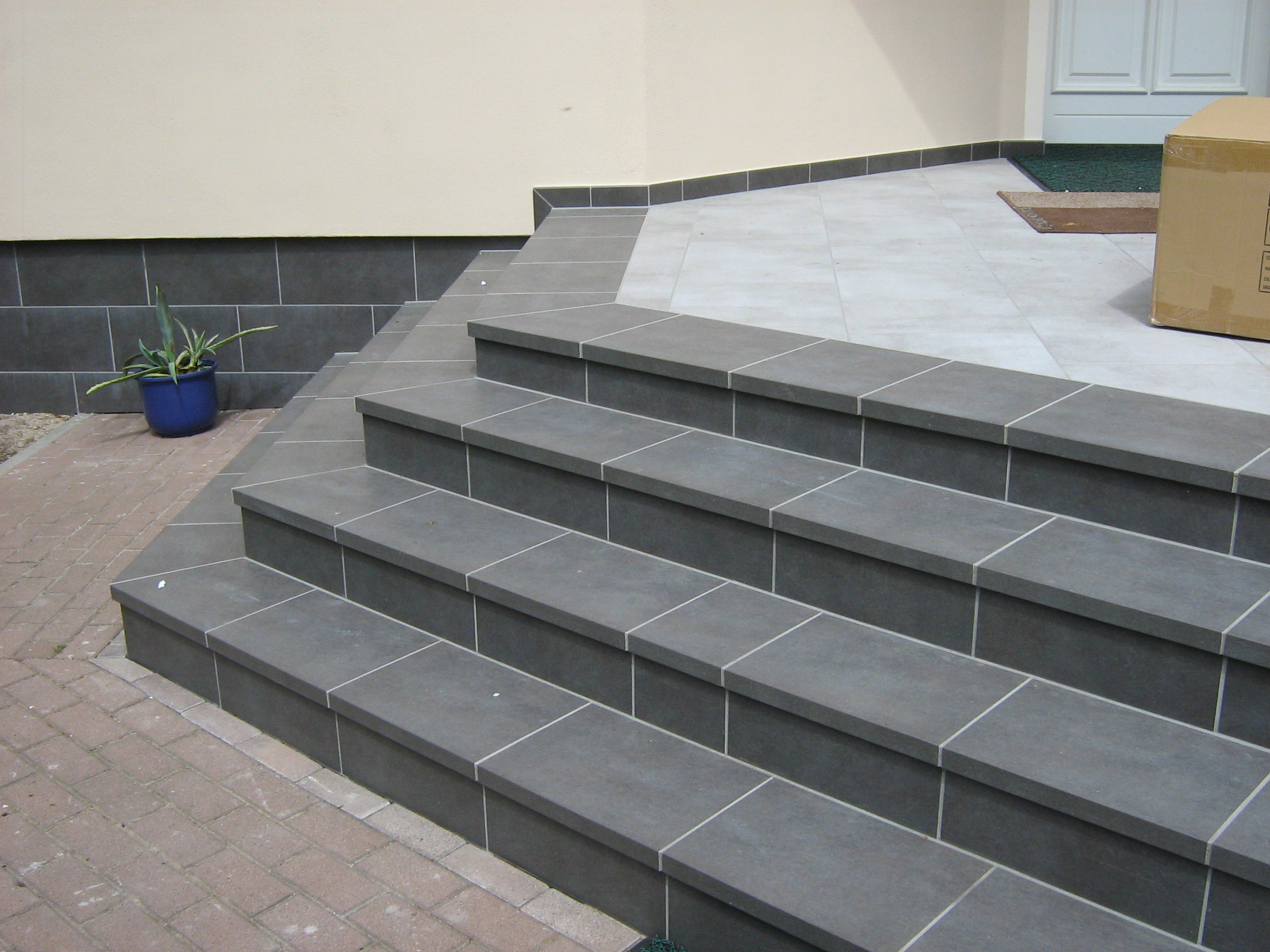 Клинкерная Ступень лофт Угловая противоскользящая плитка Stroeher KERAPLATTE ASAR 645 giru 340*340*35*11 мм