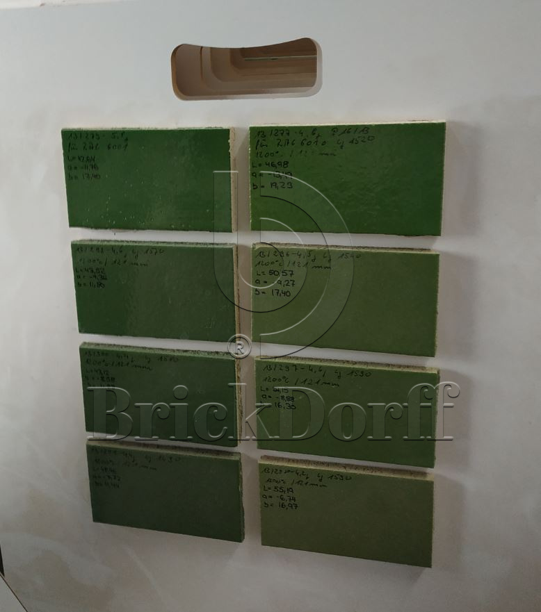 Клинкерная глазурованная фасадная плитка под кирпич цвет по RAL- уникальные цветовые решения