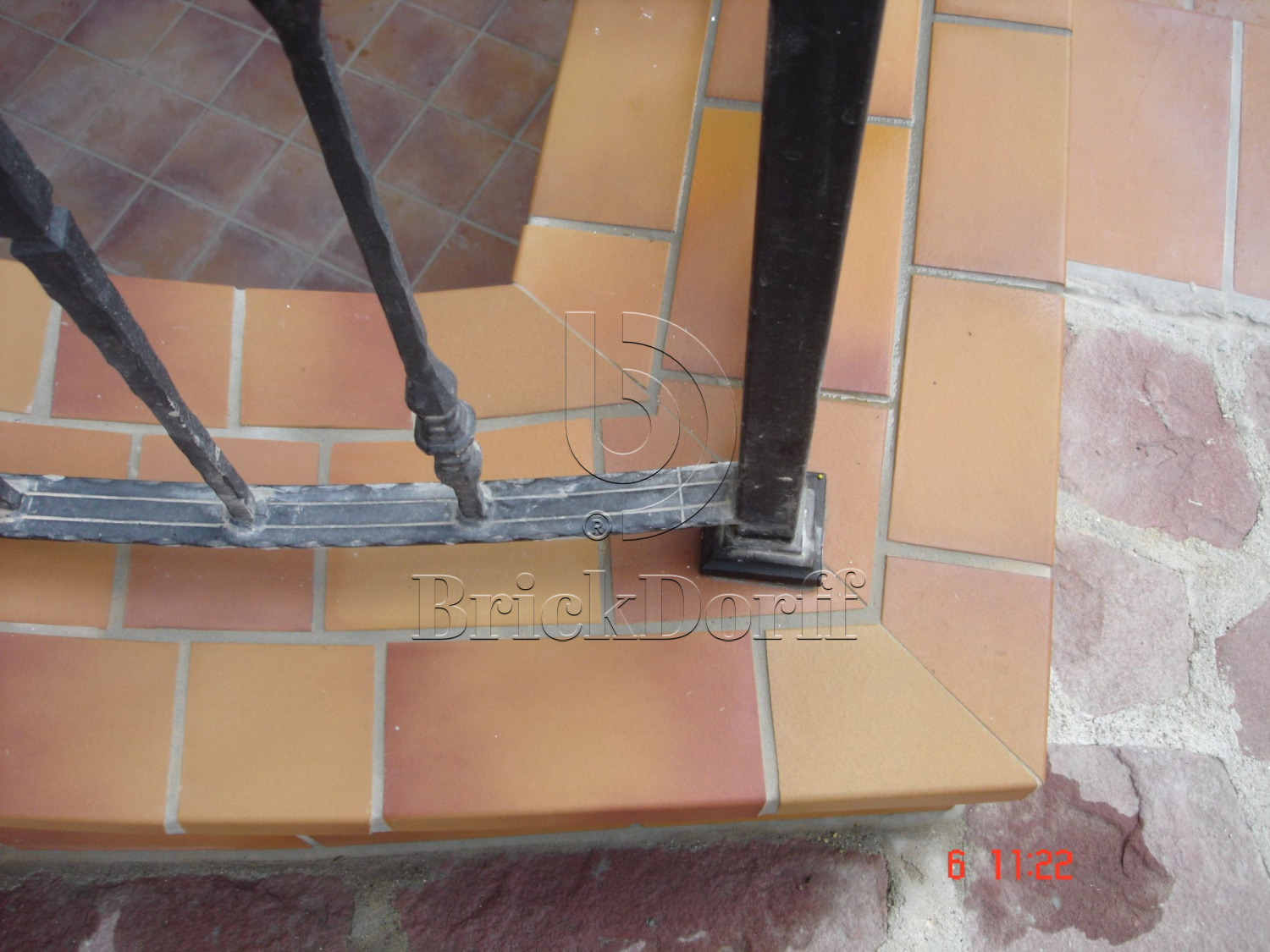 Плитка напольная противоскользящая Клинкерная Stroeher KERAPLATTE TERRA 307 wheat 240*240*12 мм