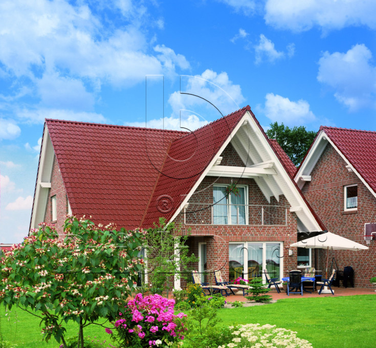 Керамическая черепица рядовая Roben MONZAplus медный красно-коричневый ангоб