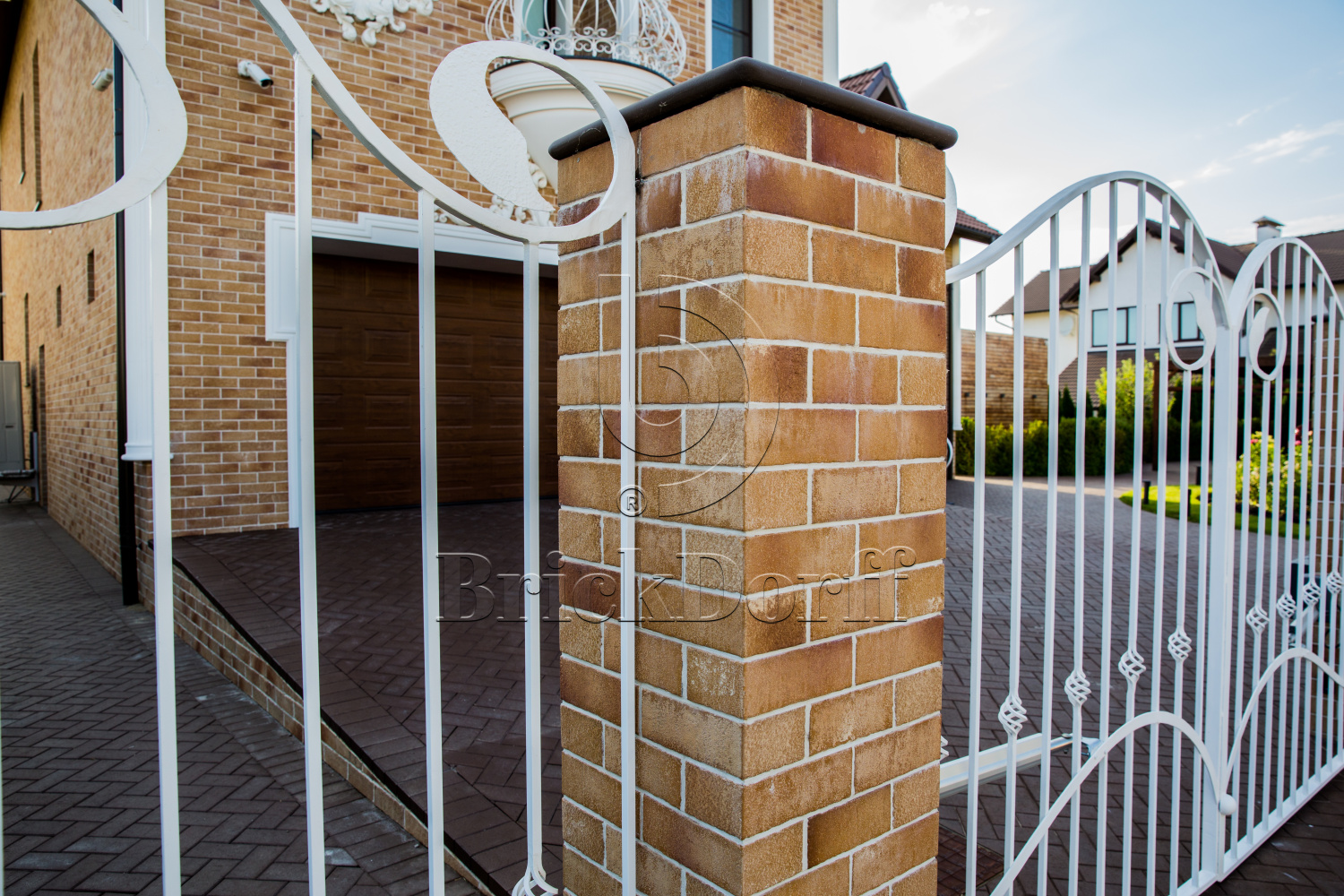 Клинкерная фасадная плитка облицовочная под кирпич Stroeher (Штроер) Zeitlos 352 kupferschmels рельефная NF14, 240*71*14 мм