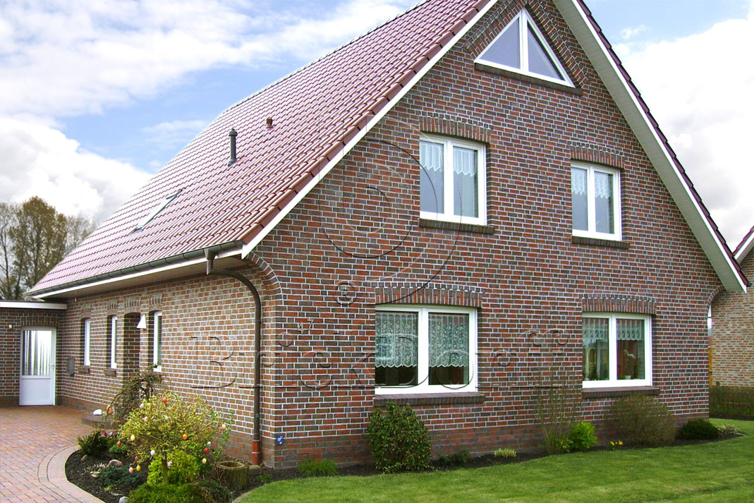 Керамическая черепица рядовая Roben FLANDERNplus кайенский глянцевый ангоб