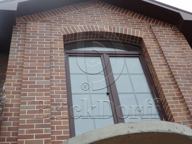 Клинкерная фасадная плитка облицовочная под кирпич Stroeher (Штроер) Keravette Chromatic 316 patrizienrot ofenbunt гладкая NF11, 240*71*11 мм