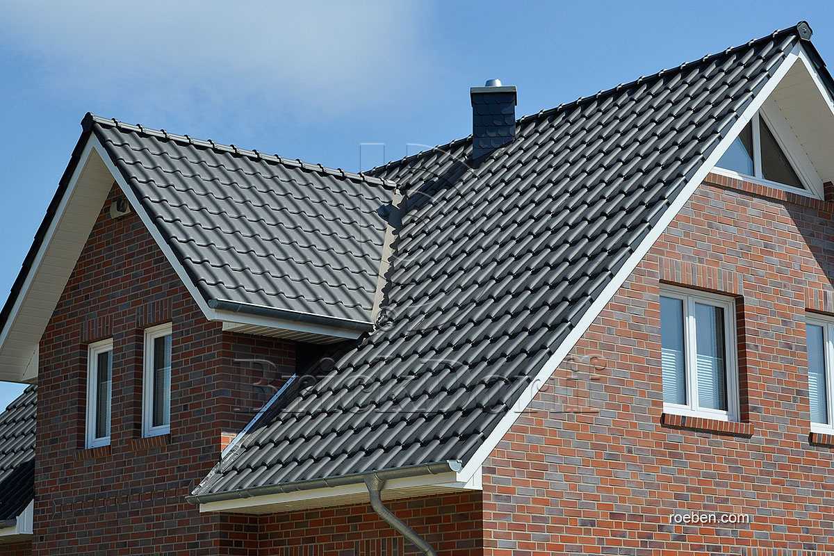 Керамическая черепица рядовая Roben MONZAplus антрацитовый серый ангоб