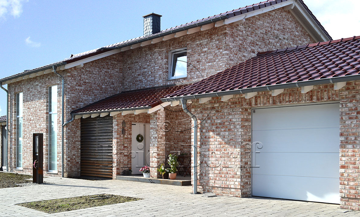 Керамическая черепица рядовая Roben FLANDERNplus кайенский глянцевый ангоб