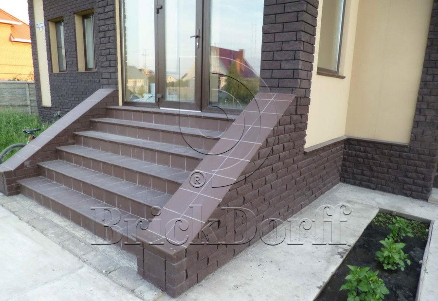 Плитка напольная противоскользящая Клинкерная Stroeher KERAPLATTE TERRA 210 brown 240*240*12 мм