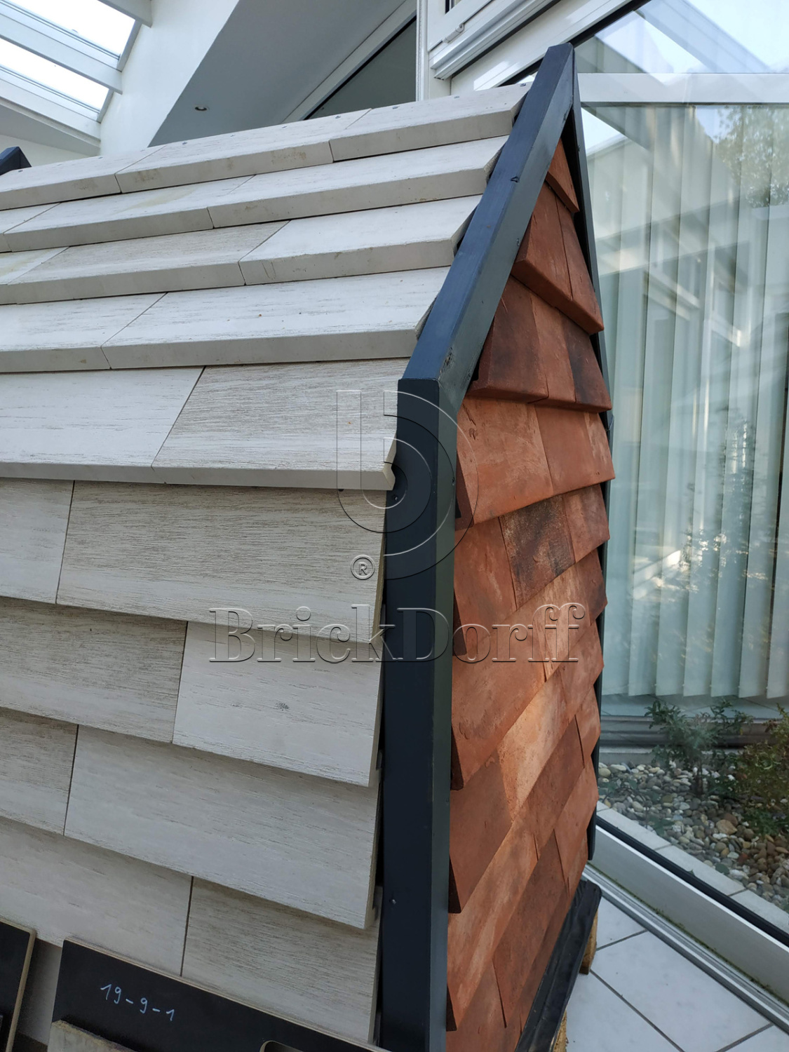 NORDIC 15 Kaminrot schwarz-besandet 365x250x30x14, ABC Клинкерная плитка для навесного вент Фасада и Кровли