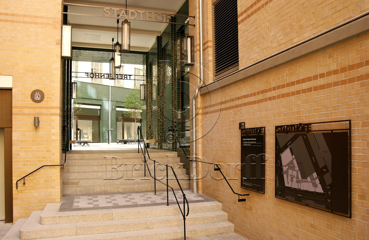 Глазурованная клинкерная фасадная плитка облицовочная под кирпич Зеленая, 240*71*10 мм