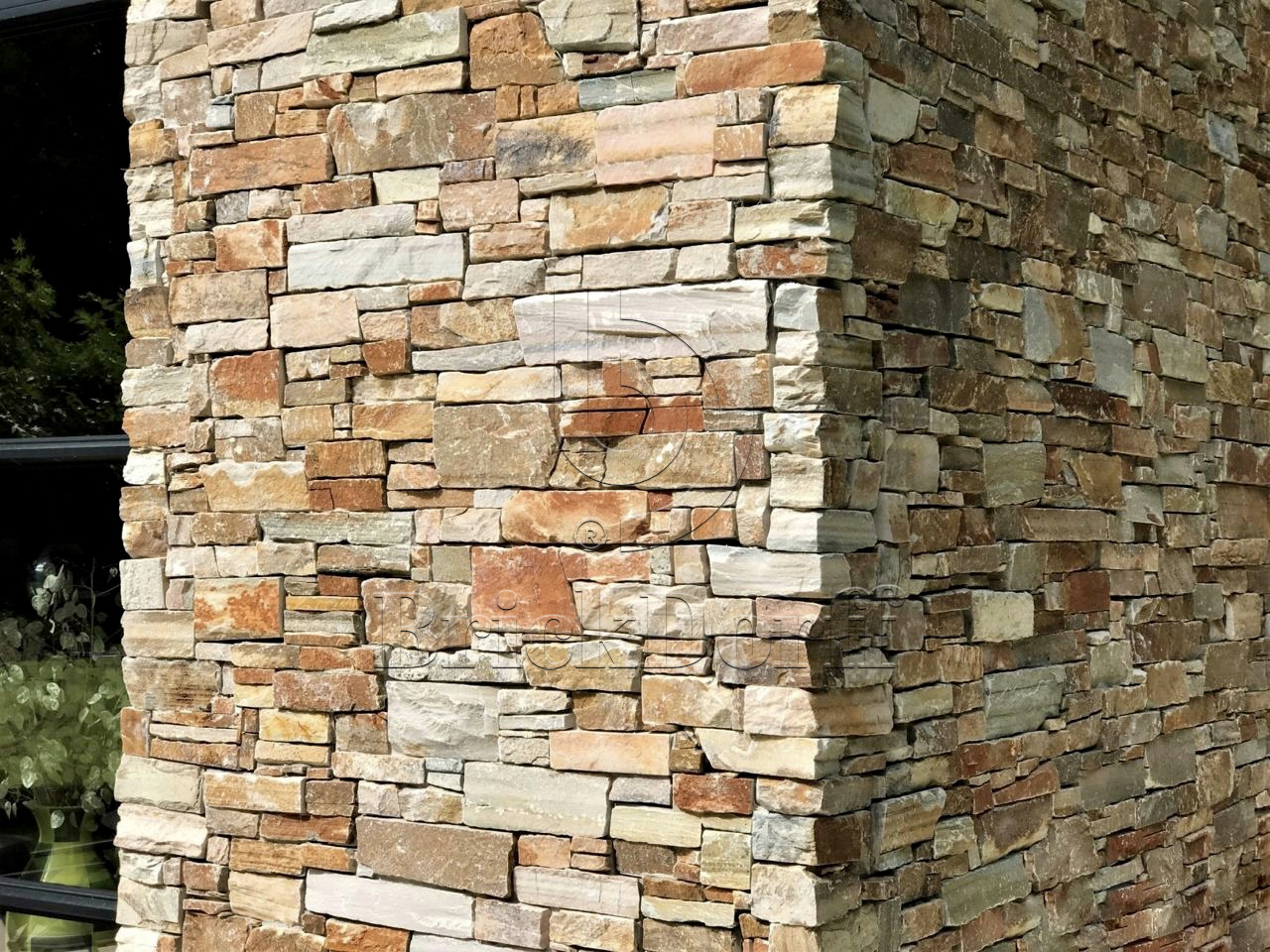 Камень грубый кварцит бежевый 550*200*20\40 мм, натуральный камень для фасада и интерьера BD