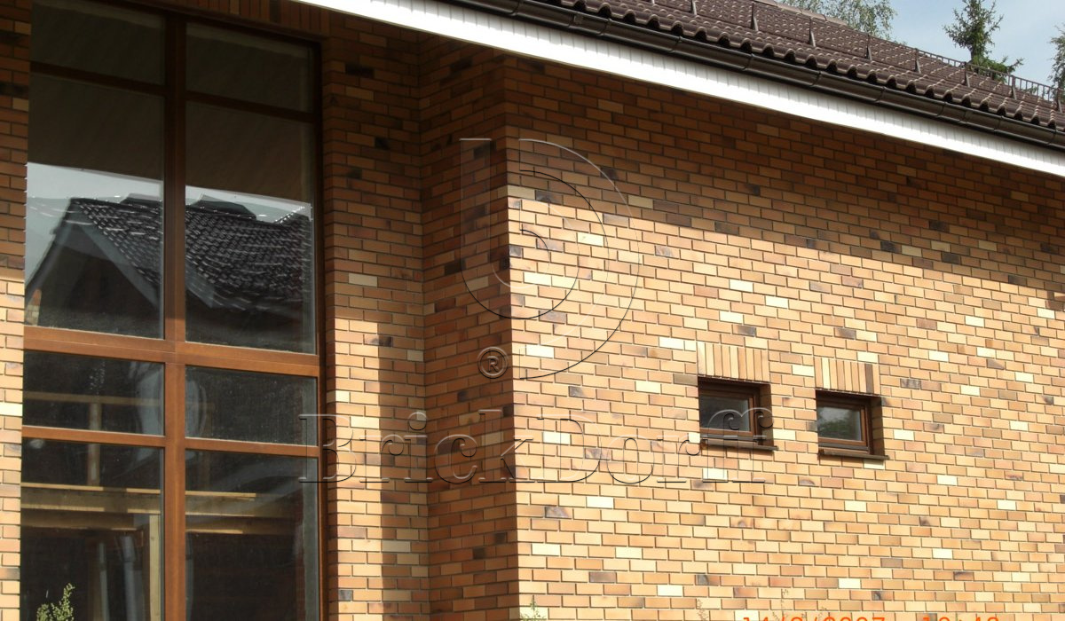 Кирпич облицовочный Клинкерный ABC 8354 St. Petersburg gelb Kohlebrand glatt NF 240*115*71 мм