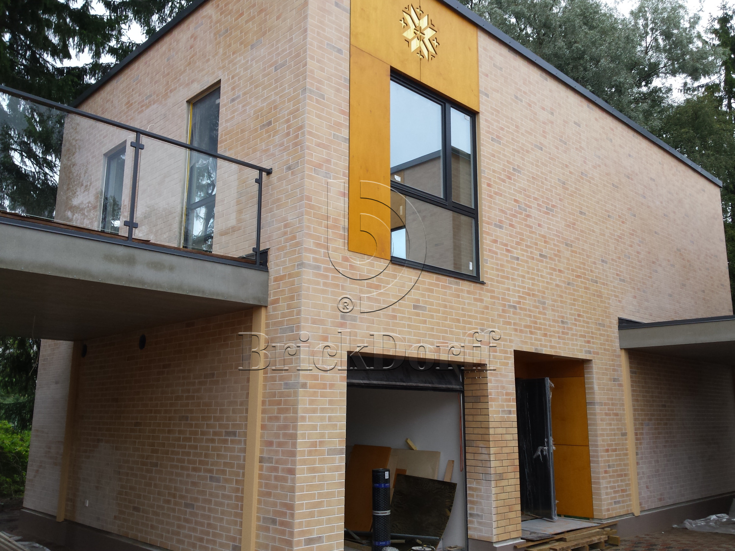 Клинкерная фасадная плитка облицовочная под кирпич Stroeher (Штроер) Keravette Shine 834 giallo гладкая NF10, 240*115*10 мм