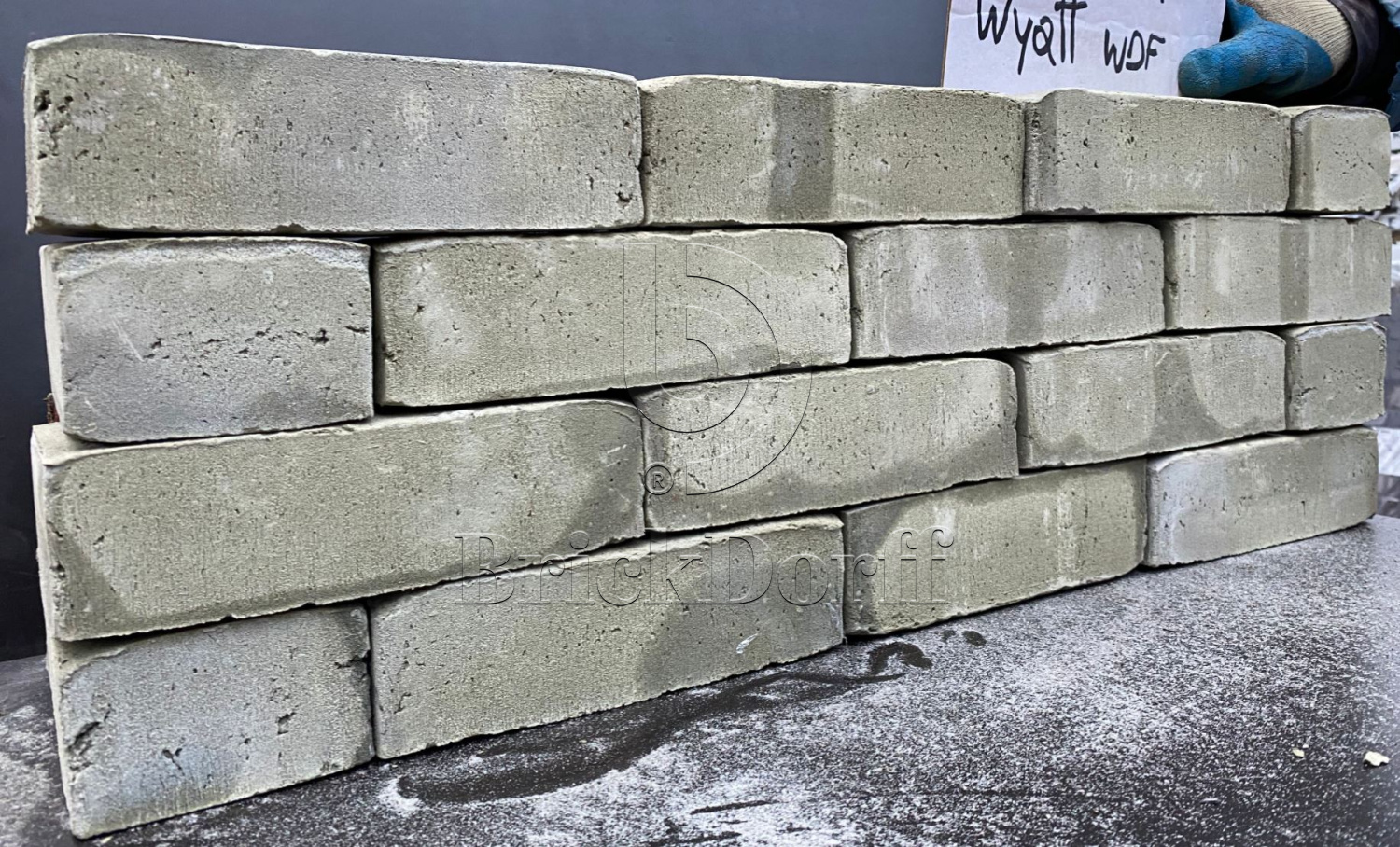 WYATT (KALAHARI) WF 215х102х51 мм, Кирпич ручной формовки Engels baksteen