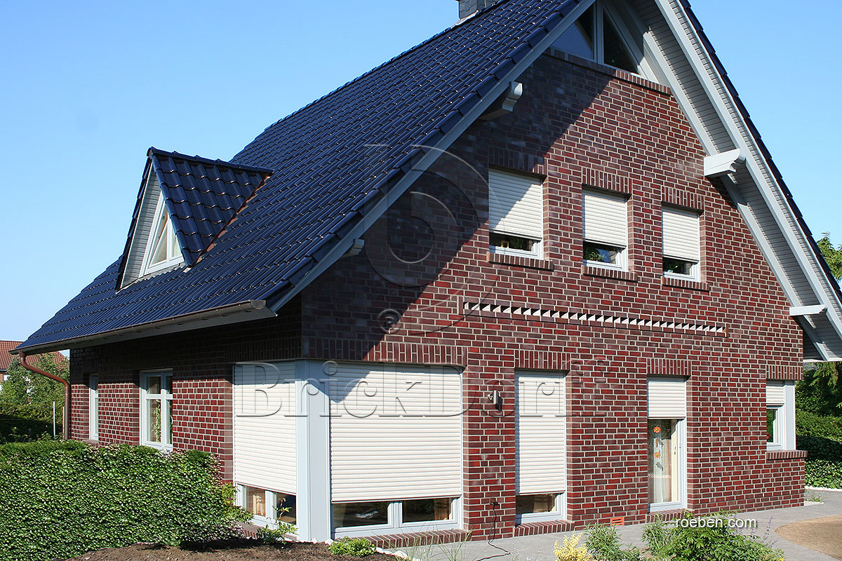 Керамическая черепица рядовая Roben FLANDERNplus черный матовая глазурь