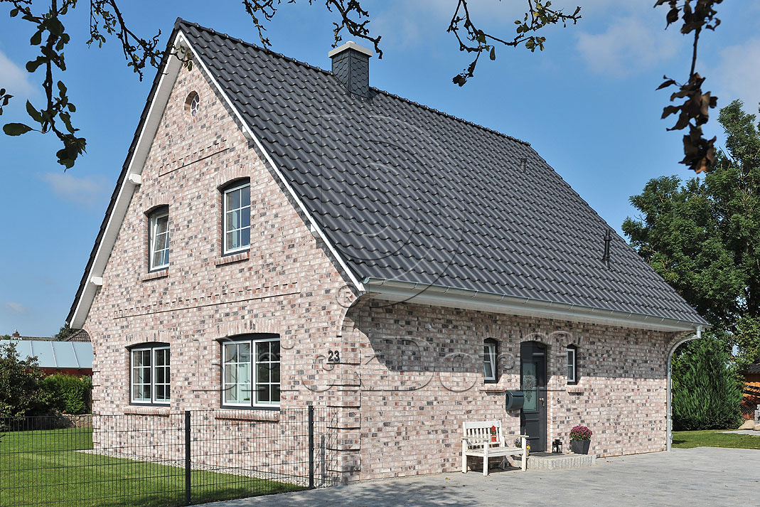 Керамическая черепица рядовая Roben MONZAplus антрацитовый серый ангоб